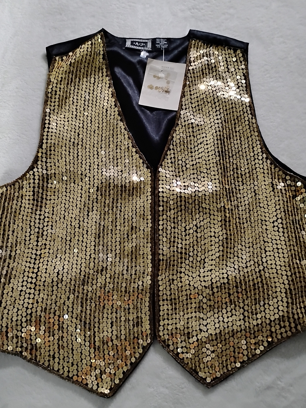 FJ Women’s Gold Sequin Vest Size L Black Satin Lined Party Evening New